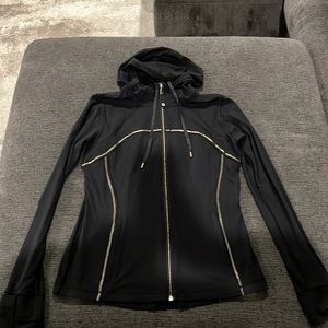 Lululemon Hooded Define Jacket Black & Gold